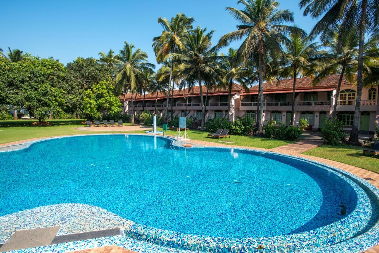 Nanu Beach Resort & Spa Betalbatim Exterior photo