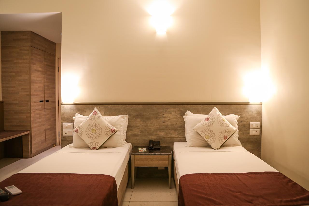 Nanu Beach Resort & Spa Betalbatim Exterior photo